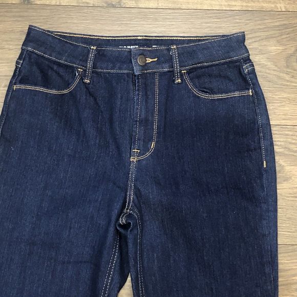 Old Navy Flare Jeans Women's 4 Regular Blue Mid Rise Frayed Hem Dark Wash - Picture 4 of 9